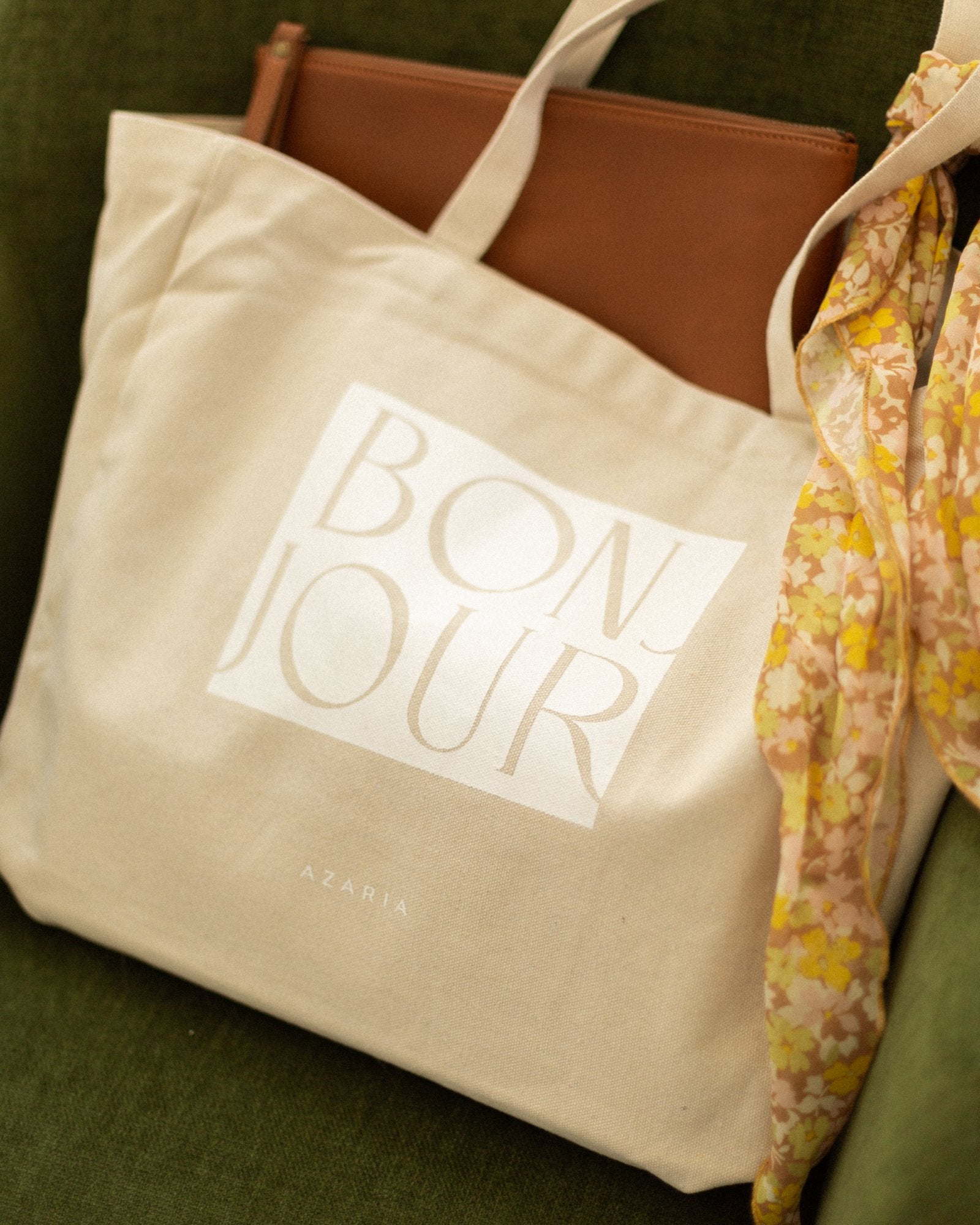 - Tote-Azaria
