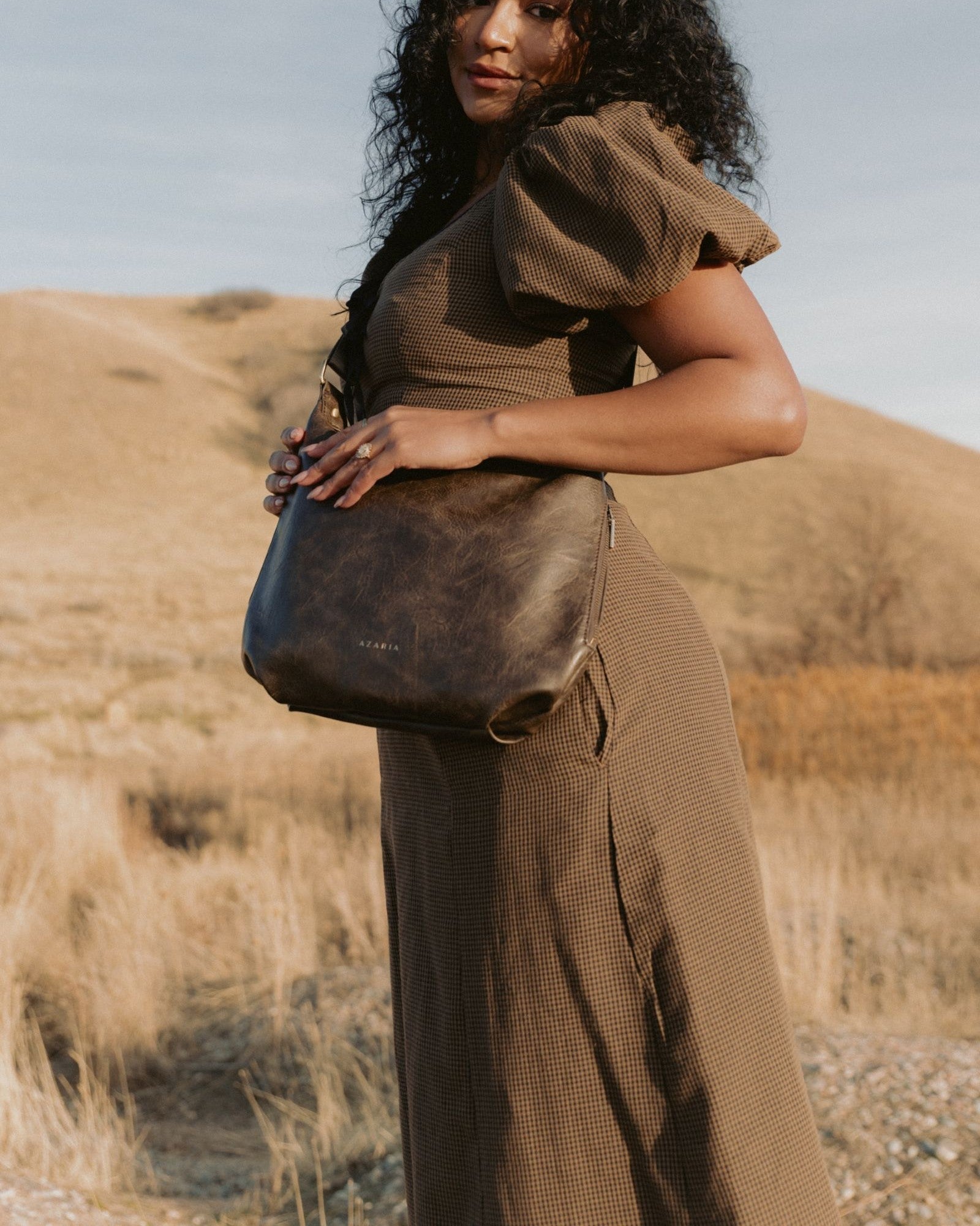 How to Choose the Right Bag: 5 Features to Look For