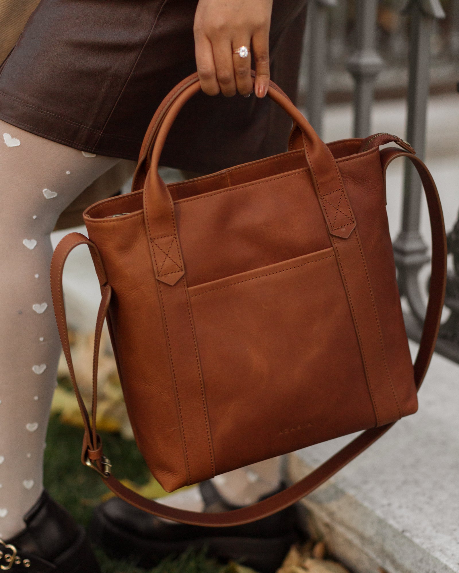 Amelie Leather Tote Bag Azaria