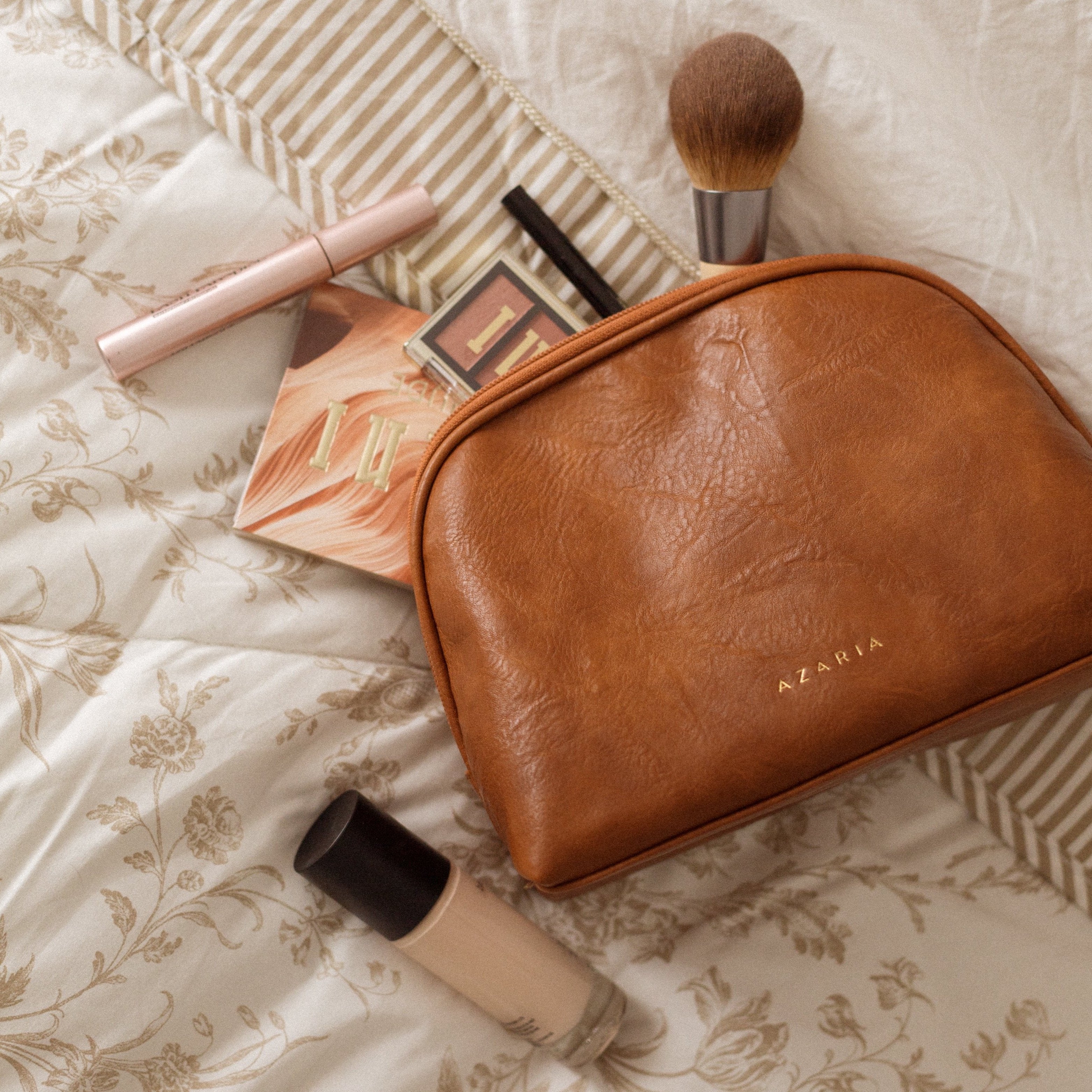 -Pouch-Azaria