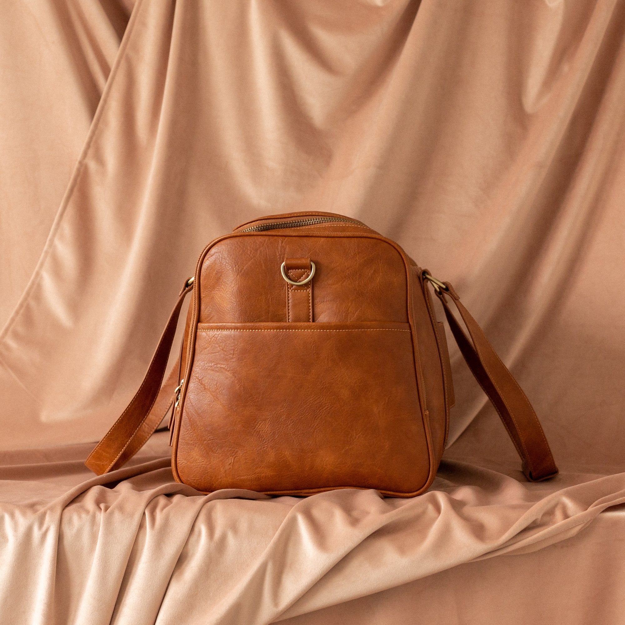 Madeleine Vegan Leather Weekender Bag – AZARIA