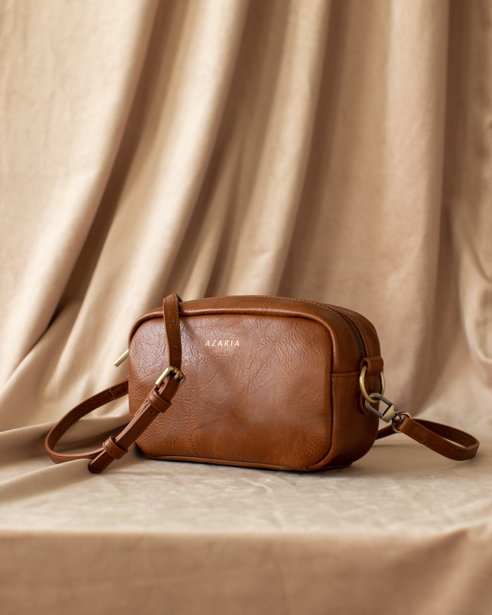 Azaria offers Petite Camera Bag in Maple