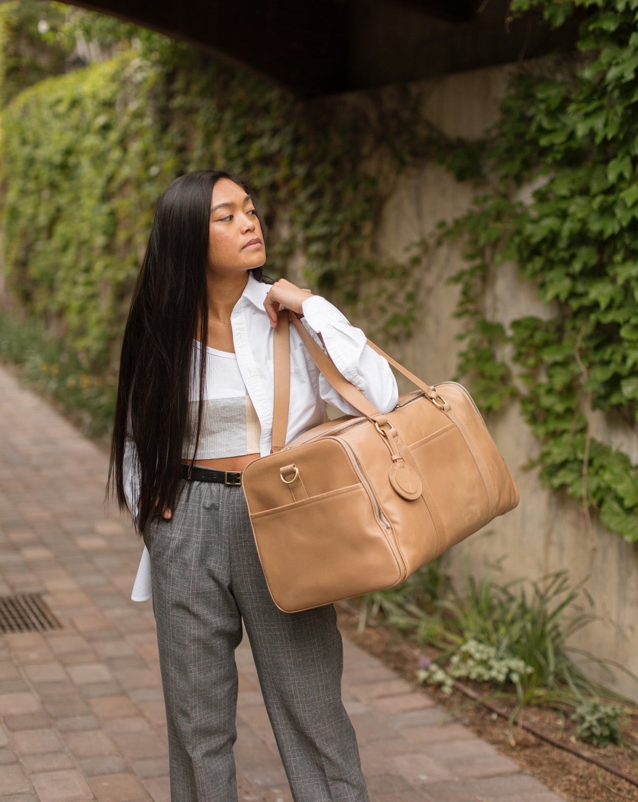 Madeleine Luxe Leather Weekender Bag – AZARIA